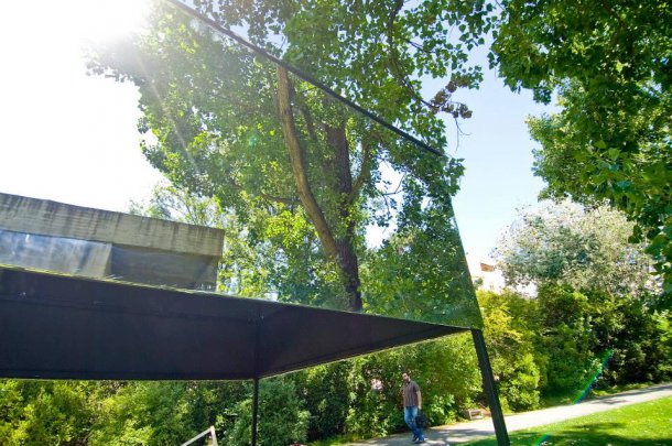 Totem no jardim Gulbenkian